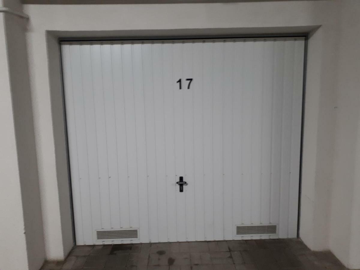 Ferienwohnung Operowa Marilyn Monroe Lublin Exterior foto