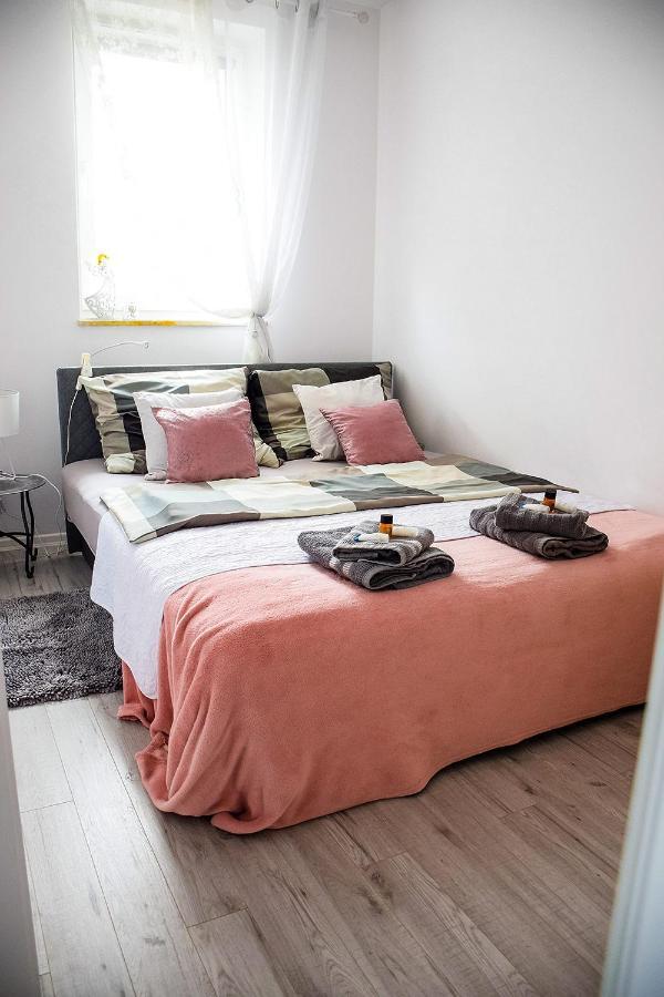 Ferienwohnung Operowa Marilyn Monroe Lublin Exterior foto